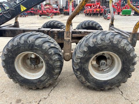 [3559-6487312-5.jpg]