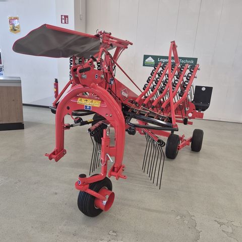 [3559-6495835-3.jpg]