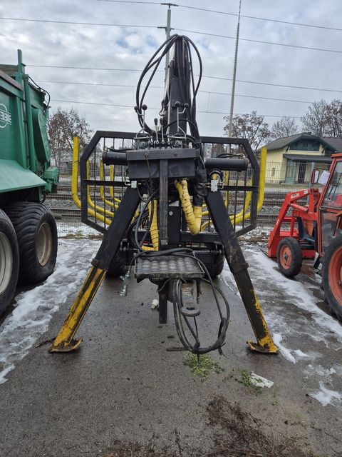 [3559-6667633-7.jpg]