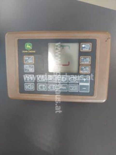 [3559-6942075-7.jpg]