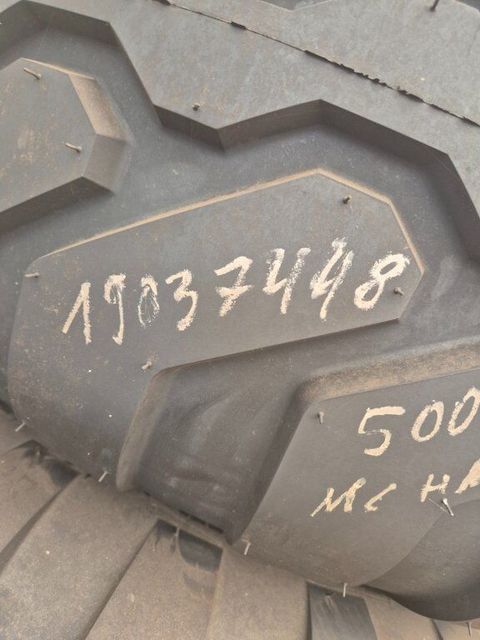 [3559-7212768-2.jpg]