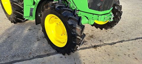 [3571-3926343-13.jpg]