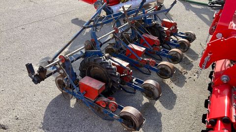 [3571-4409961-3.jpg]