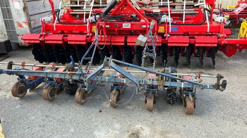 [3571-4409961-4.jpg]