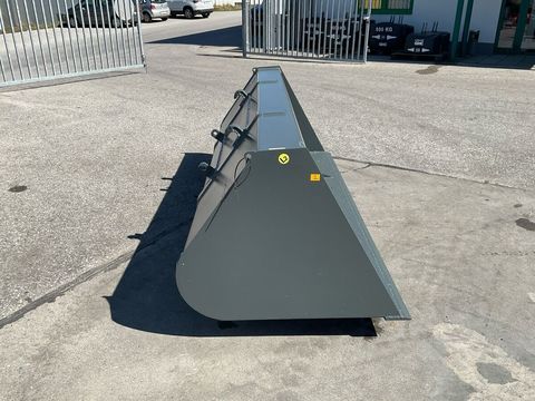 [3571-5511760-5.jpg]