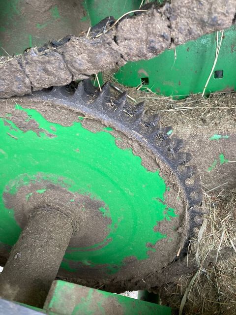 [3571-5981770-21.jpg]