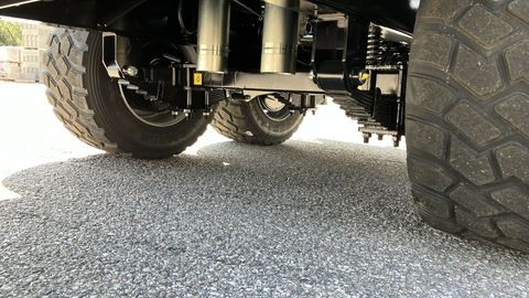 [3571-6142494-13.jpg]