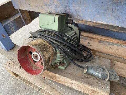 [3571-6403158-8.jpg]