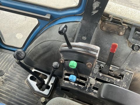 [3571-6451960-20.jpg]