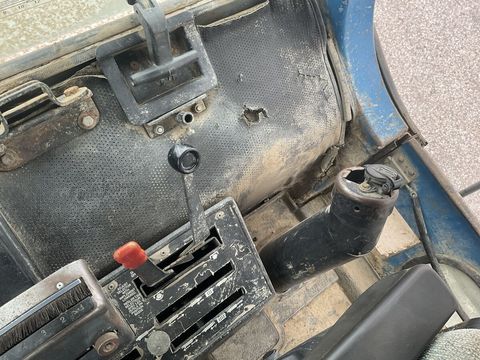 [3571-6451960-21.jpg]