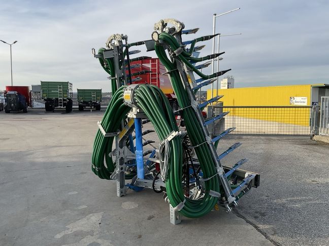 [3571-6461361-0_1.jpg]