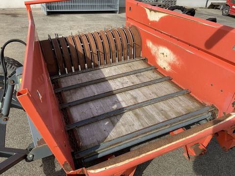 [3571-6478463-16.jpg]