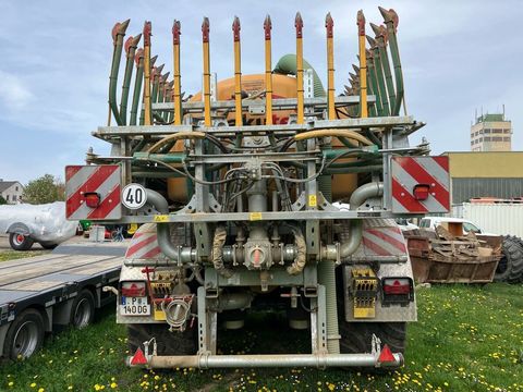 [3571-6478472-21.jpg]