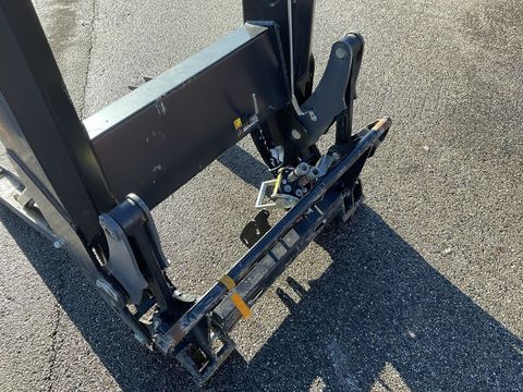 [3571-6663328-16.jpg]