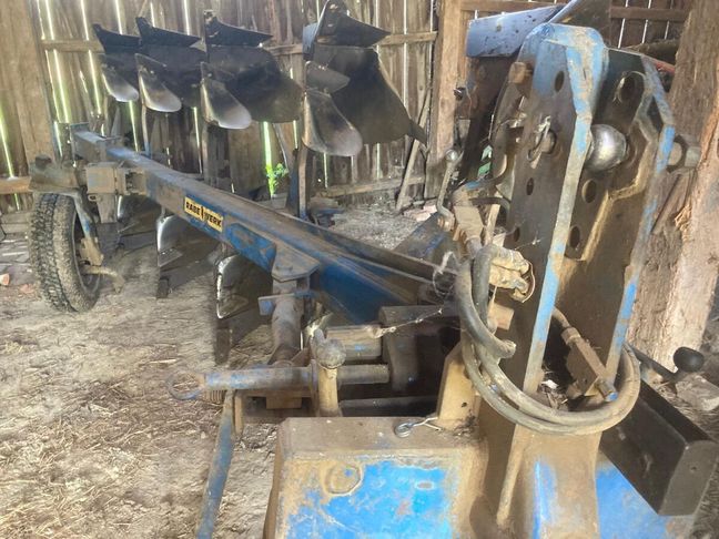 [3571-6800433-0_1.jpg]