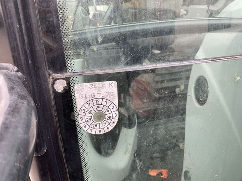 [3571-6808105-17.jpg]