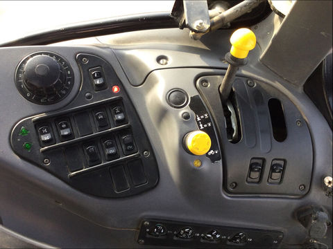 [3571-6852127-22.jpg]