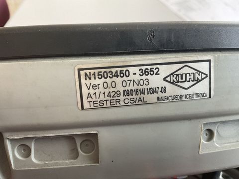 [3571-7122050-8.jpg]