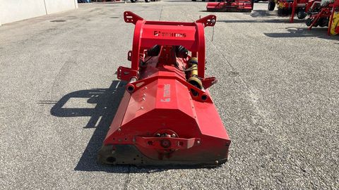 [3592-4844658-5.jpg]