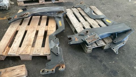 [3592-4907237-8.jpg]