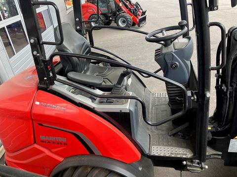 [3592-5562370-11.jpg]