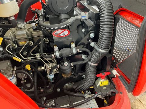 [3592-5562370-8.jpg]