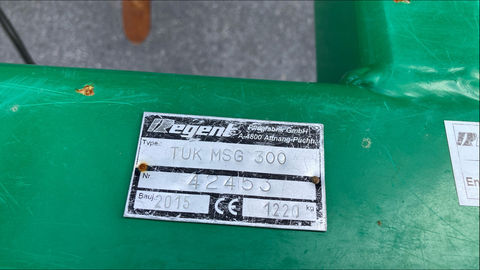 [3592-5624025-8.jpg]