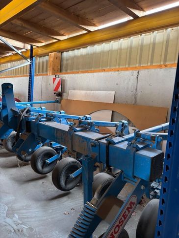 [3592-6319085-0_1.jpg]