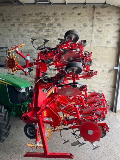 [3592-6484705-2.jpg]