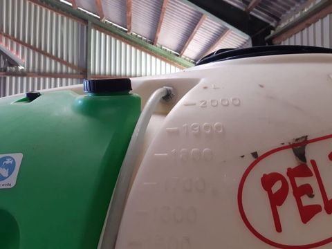 [3592-6495856-4.jpg]