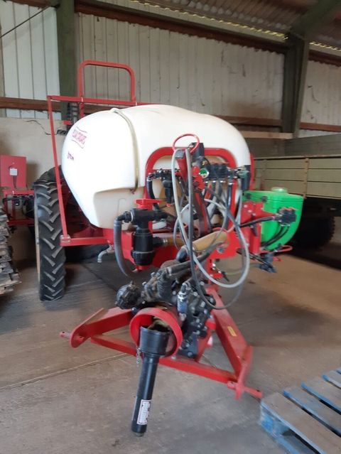 [3592-6495856-7.jpg]