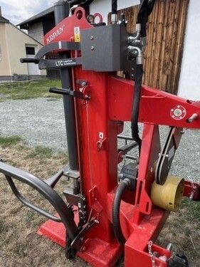 [3592-6649564-2.jpg]