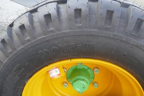 [3600-3499330-7.jpg]
