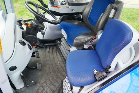[3600-4530383-4.jpg]