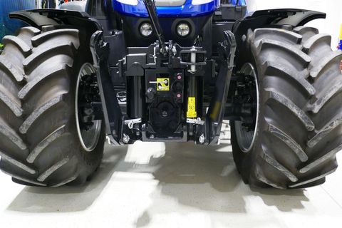 [3600-4907290-20.jpg]