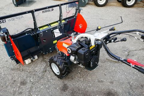 [3600-5152138-11.jpg]