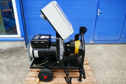 [3600-5158878-4.jpg]