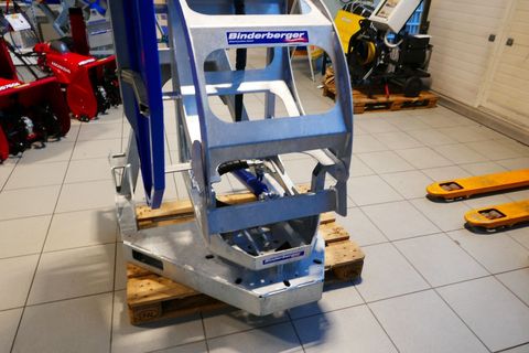 [3600-5165979-4.jpg]