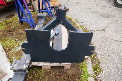[3600-5238792-4.jpg]
