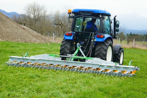 [3600-5238823-2.jpg]