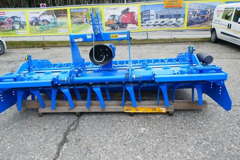 [3600-5384327-7.jpg]