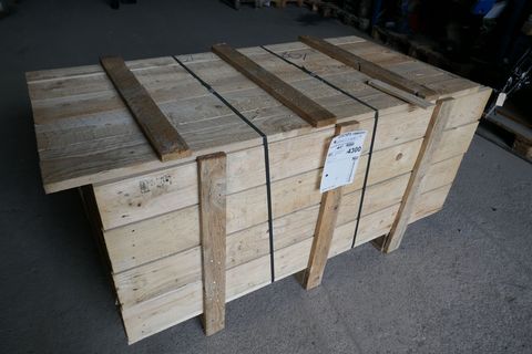 [3600-5524672-2.jpg]