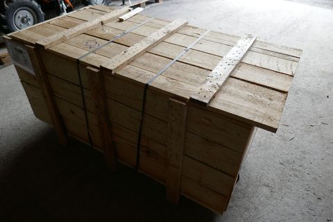 [3600-5524672-6.jpg]