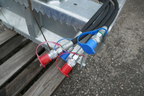 [3600-5606519-9.jpg]