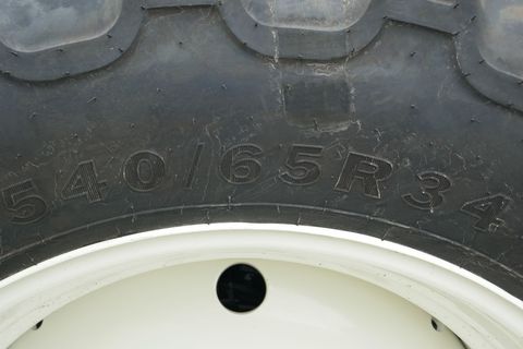 [3600-5615585-13.jpg]