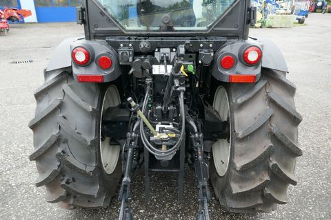 [3600-5638911-9.jpg]