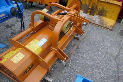 [3600-5646188-4.jpg]