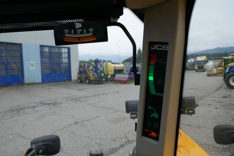 [3600-5702620-9.jpg]