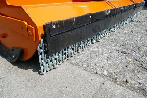 [3600-5755307-6.jpg]