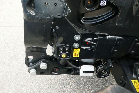 [3600-5785276-14.jpg]